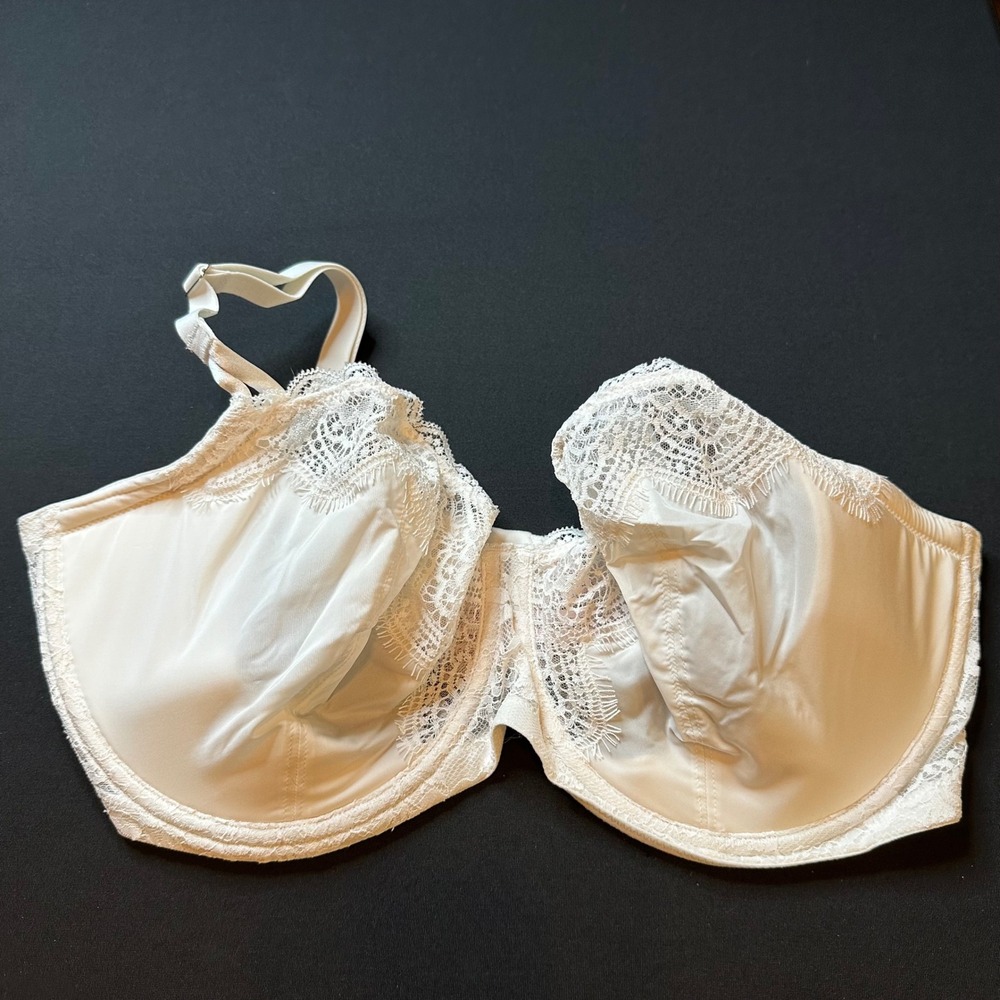 Victorias Secret White Lace Unlined Balconette Bra 38DDD F85 Underwire